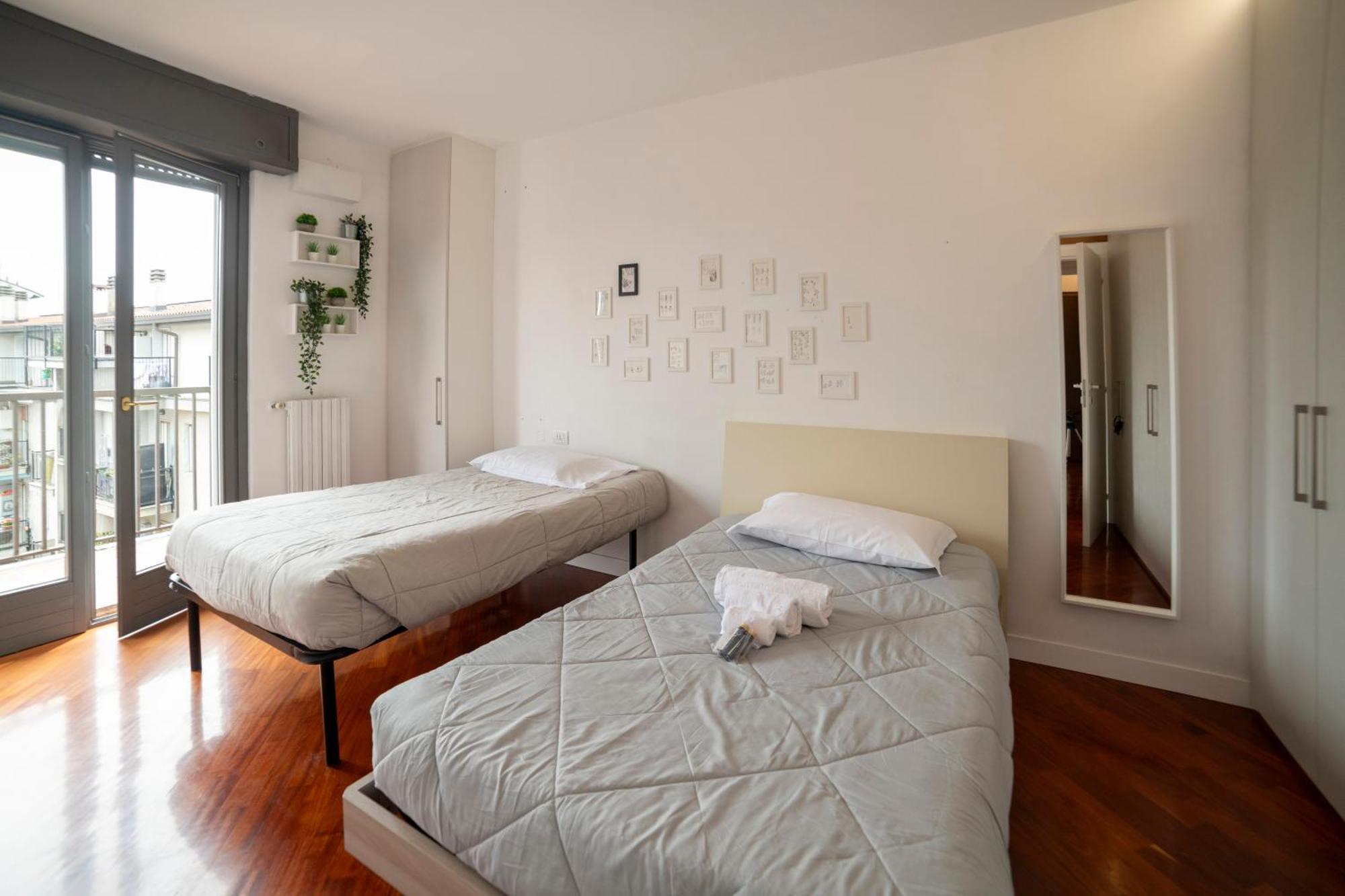 Villa Fenix Milano Exteriör bild